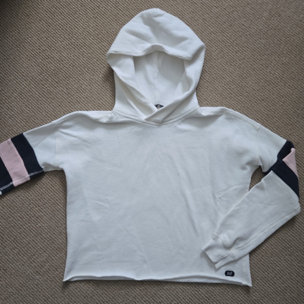Abercrombie & Fitch White Cropped Hoodie XS